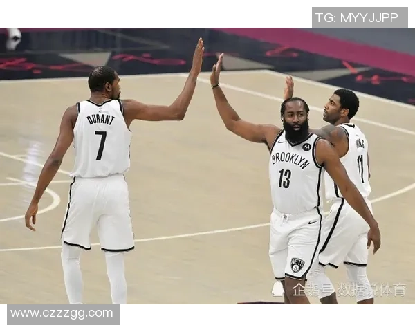 雷霆与开拓者激战四月末季后赛精彩回顾与赛后分析